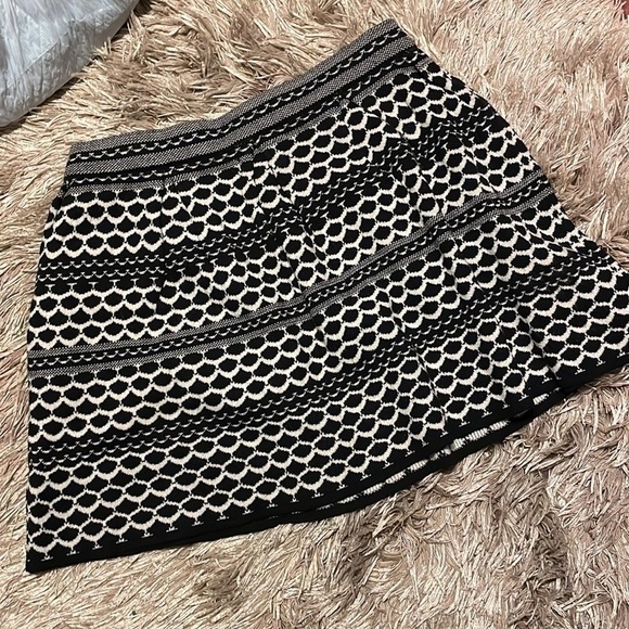 JESSICA Simpson‎ Mini Skater Skirt - Picture 7 of 7
